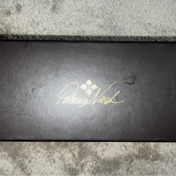 PATRICIA NASH Leather Isla Vint Floral Brocade Oblong Wristlet Wallet Purse NIB - Picture 7 of 7